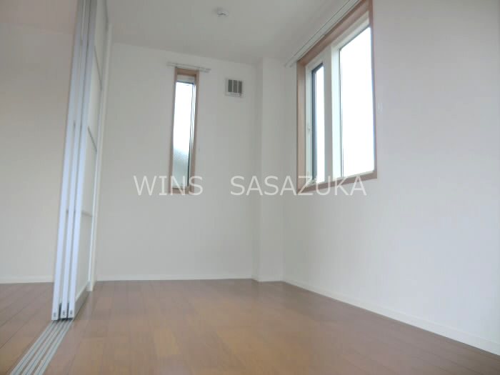 メゾン ド ロリエ  ベッドルーム