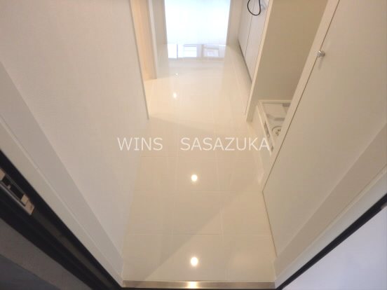 アレーロ幡ヶ谷Ⅱ  玄関