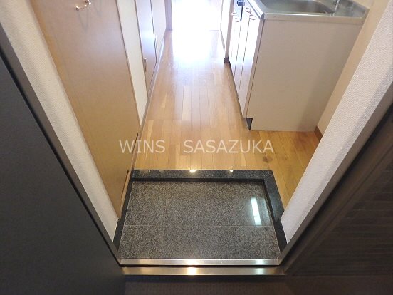 ルーブル笹塚弐番館  玄関