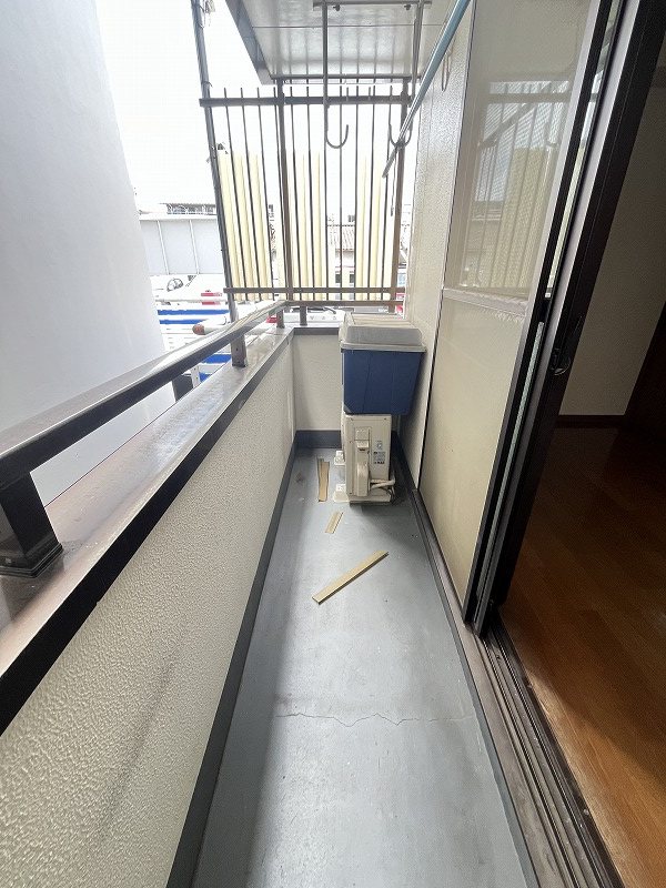 SAつつじヶ丘（旧吉村ビル） ベランダ