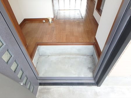 レガシー調布Ⅱ 玄関