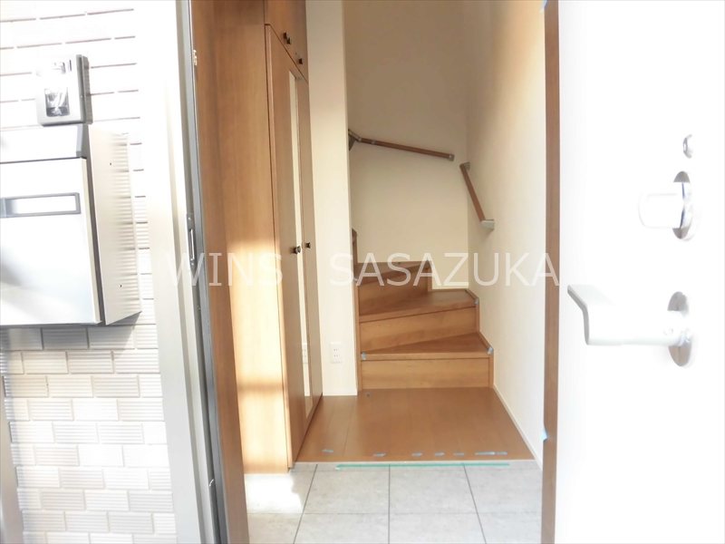 アンソレーユK  玄関