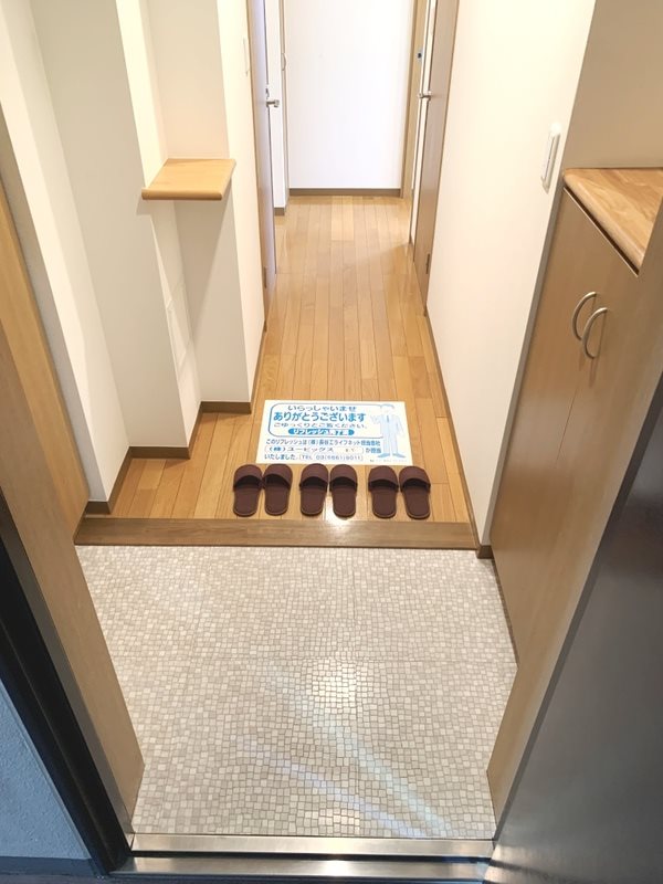 KDXレジデンス幡ヶ谷 玄関