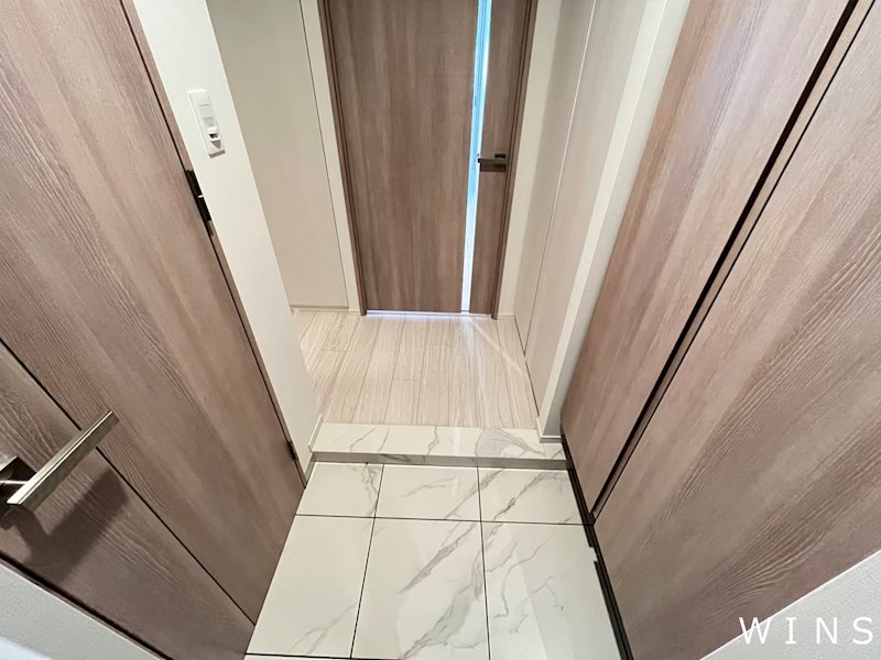 グランドゥールプレミアム代々木大山  玄関