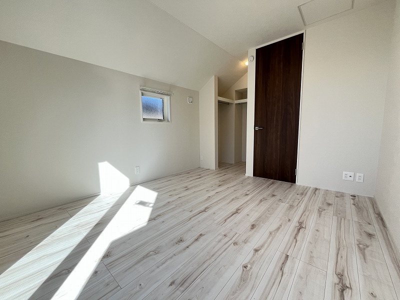 エムキース国領AB ベッドルーム