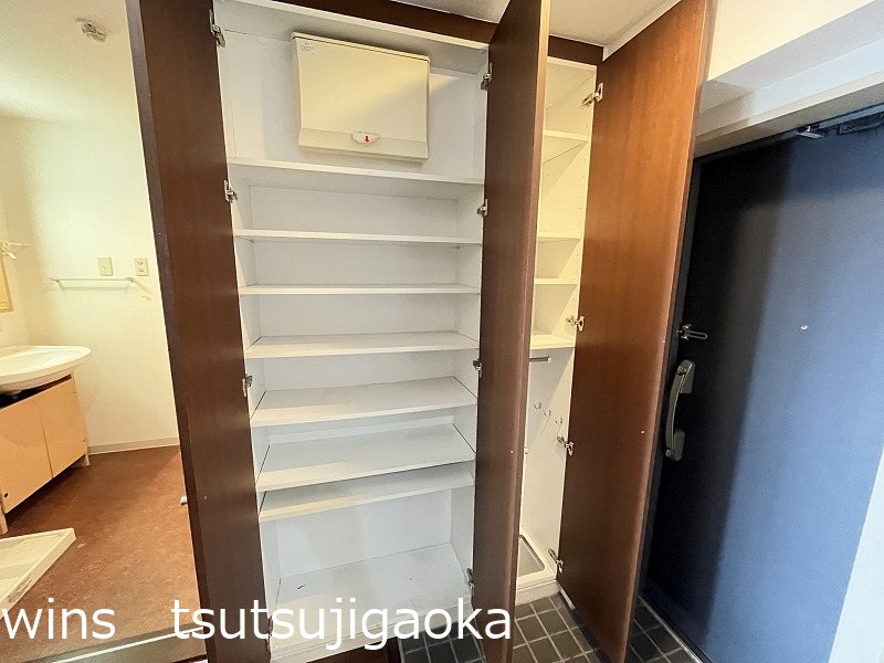 モン・ヴィラージュ仙川 玄関