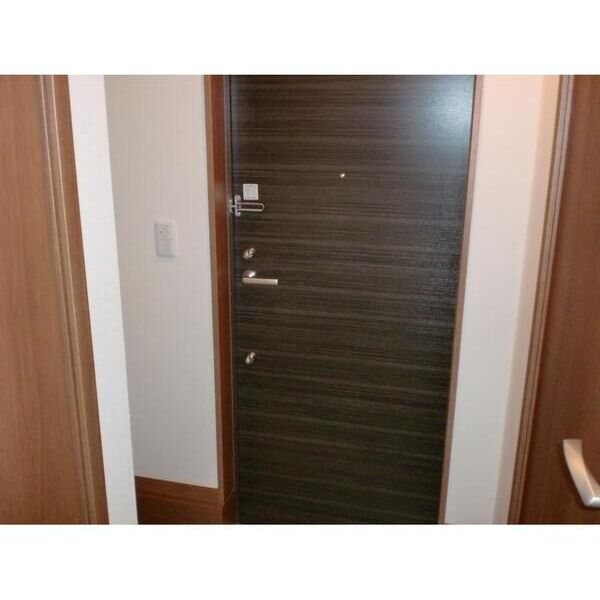 フォレスト永福  玄関