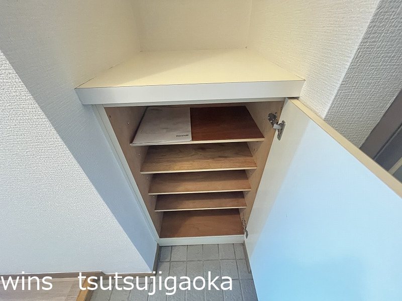 ウィングシティ立花 玄関