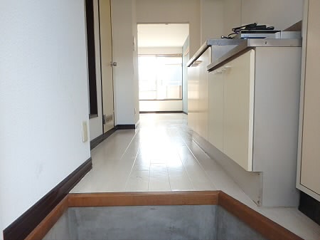 ベルメゾンカスヤ 玄関