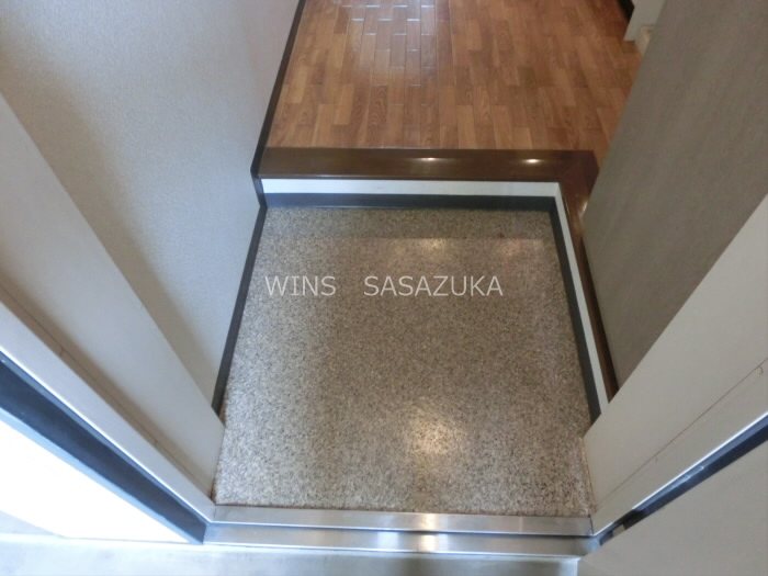 ロリエ笹塚　 玄関