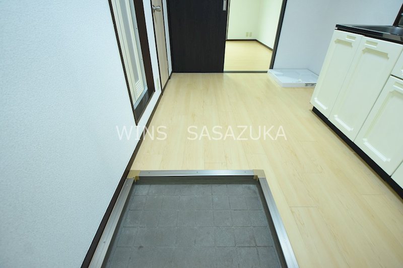 コーポエコー 玄関