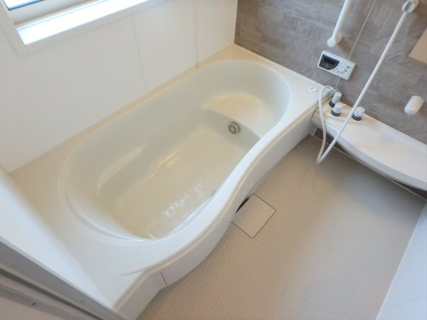 緑ヶ丘戸建 風呂画像