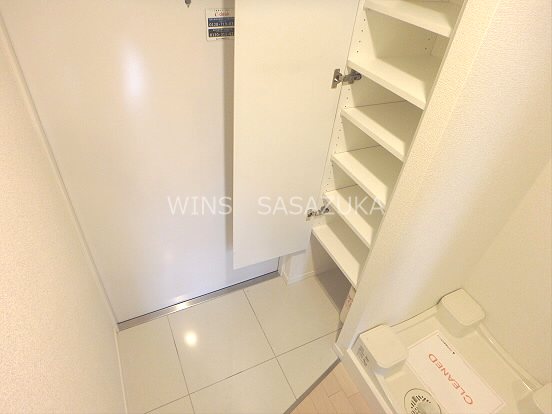 パークキューブ笹塚　 玄関