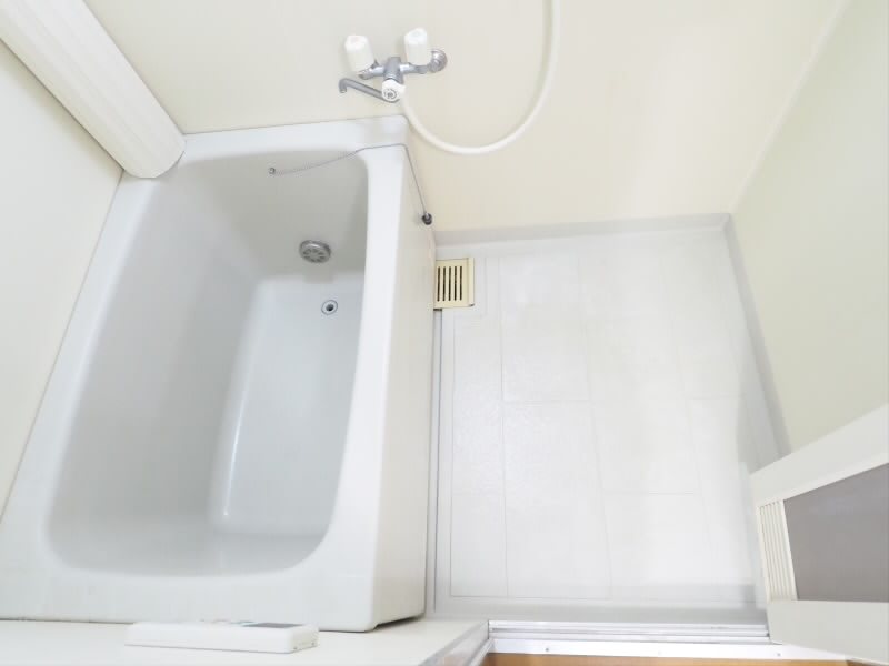 フローラ・K 風呂画像