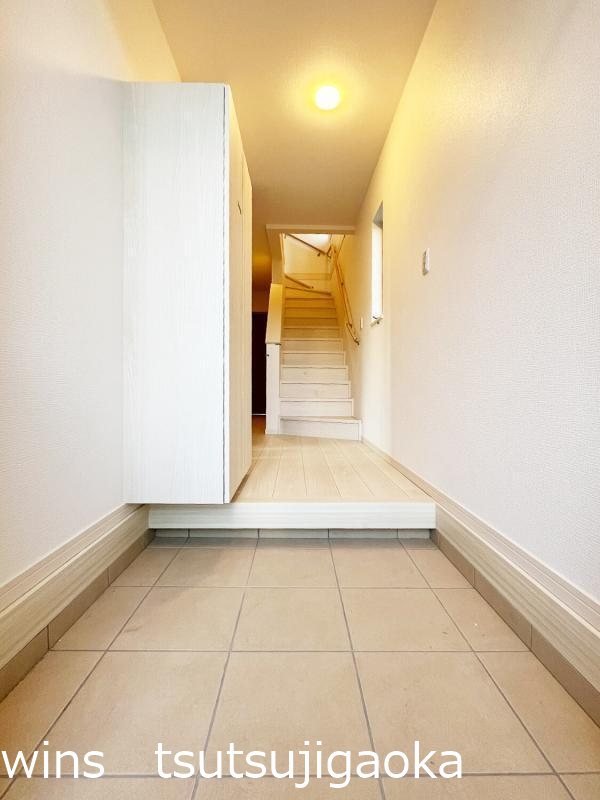 調布市入間町1丁目アパート 玄関