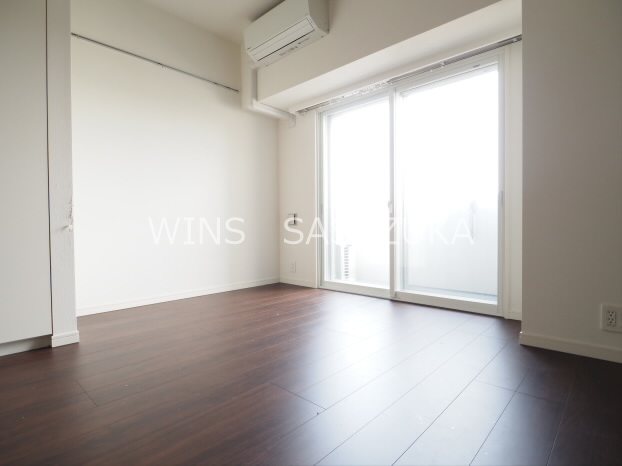 ミュージシャンズヴィラ幡ヶ谷 リビング