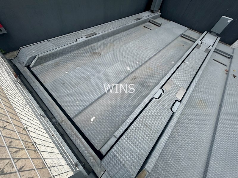 福岡県福岡市中央区春吉２丁目 駐車場