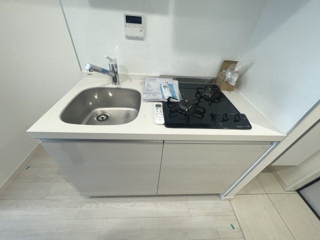 ルオーレ上北沢駅前  キッチン