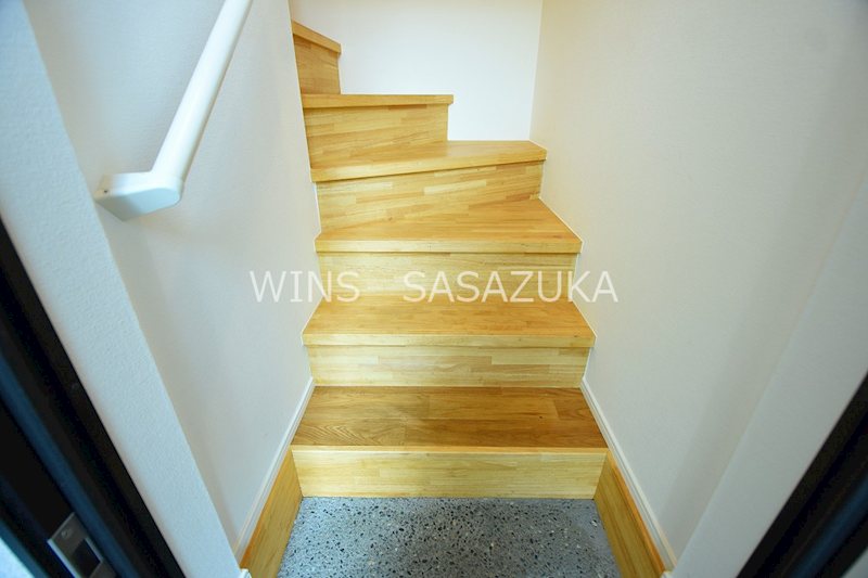 方南町テラスハウスE 玄関