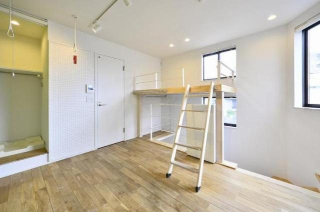 方南町テラスハウスE リビング