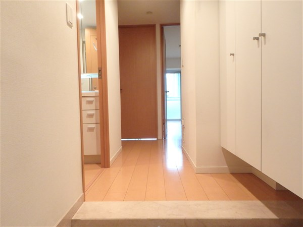 シティハウス仙川 玄関