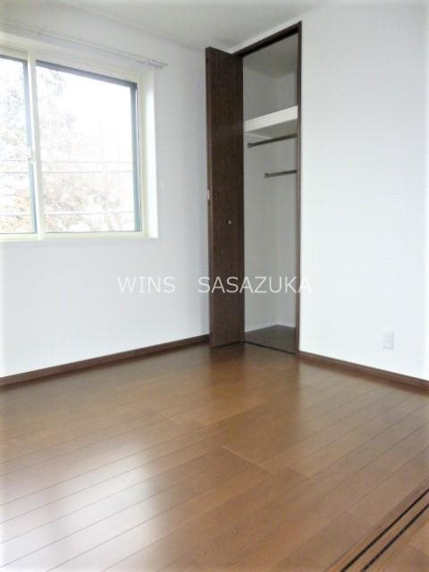 グランフェリシアK・H  ベッドルーム