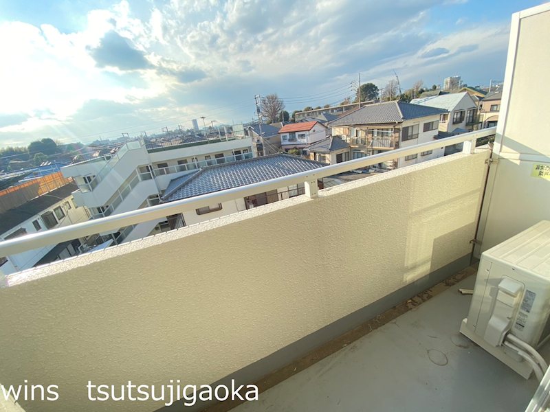 アンビックスつつじヶ丘　A棟 ベランダ