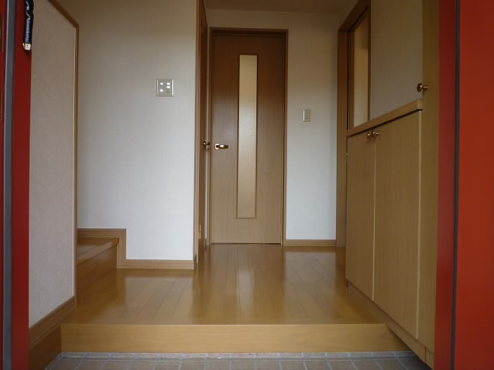 エミネントヴィラ 玄関