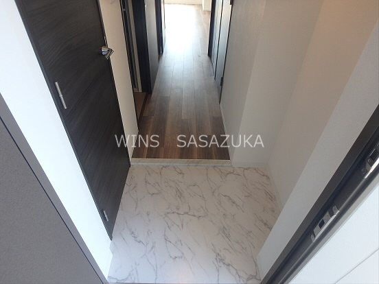 レジディア笹塚Ⅲ  玄関