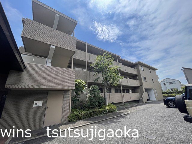 リレント成城 204号室 外観