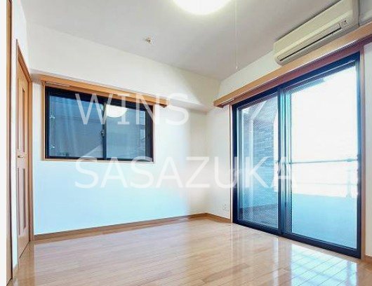 グランド・ガーラ幡ヶ谷WEST リビング