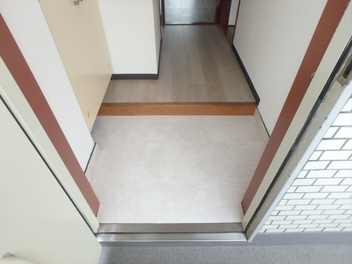 ＹＭパレス 玄関