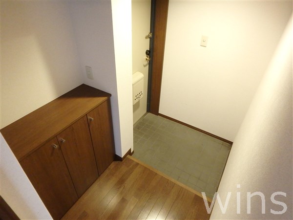 アヴァンセつつじヶ丘 玄関