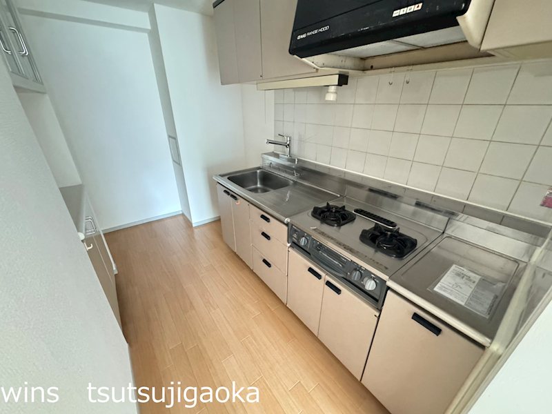 メゾンドラフィネ宮下 キッチン