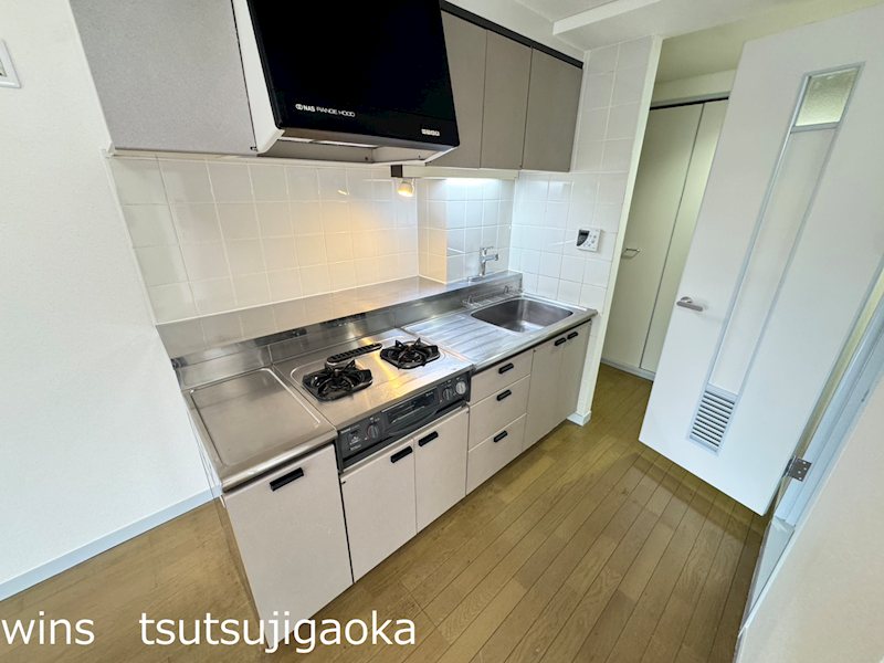 メゾンドラフィネ宮下 キッチン