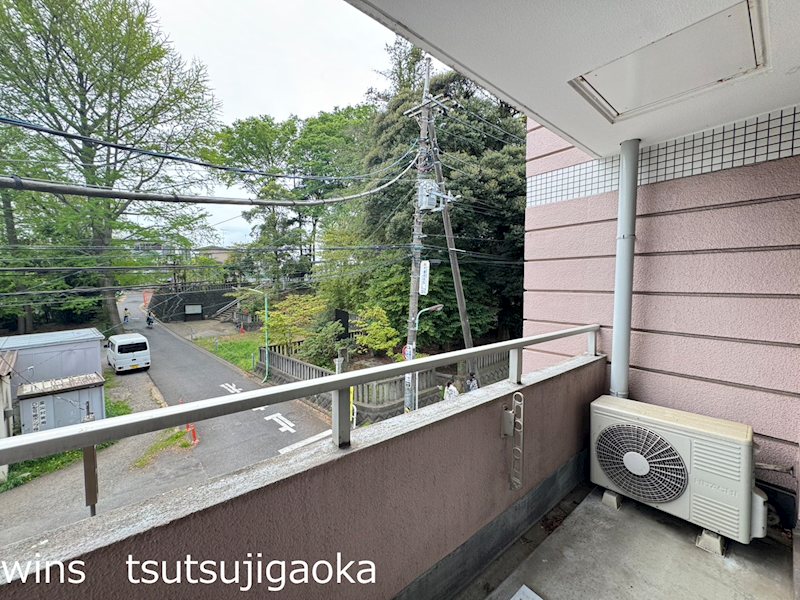 メゾンドラフィネ宮下 ベランダ