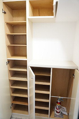 アーバンコート南烏山  玄関