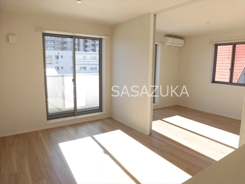 エルミタージュ桜上水南  リビング