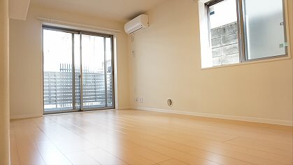 エルミタージュ桜上水南  リビング