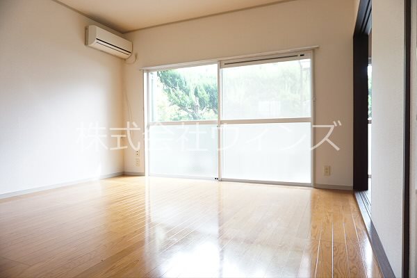 サンパレス調布Ⅱ リビング