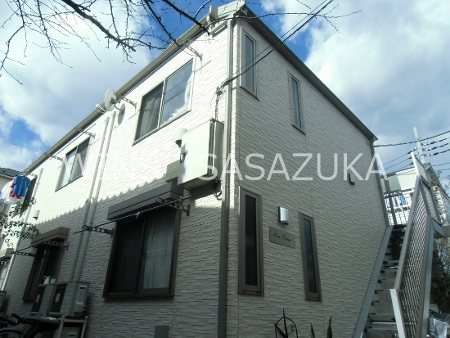 パインコート 外観