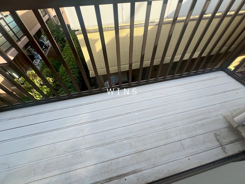 幡ヶ谷戸建 ベランダ