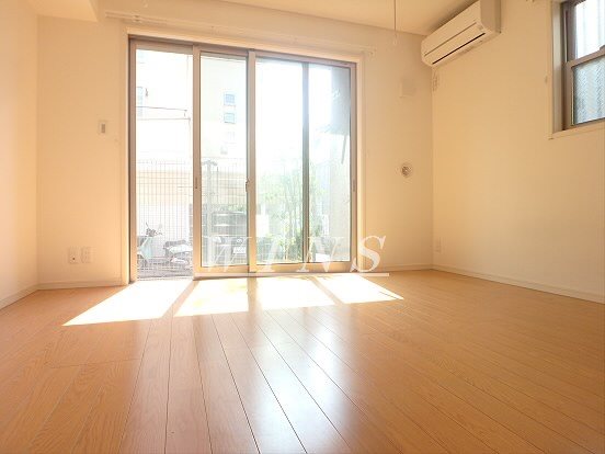 グランシャリオヴィラージュA リビング