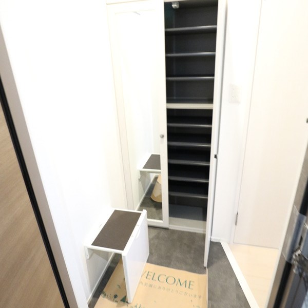 グランデポルタ調布 玄関
