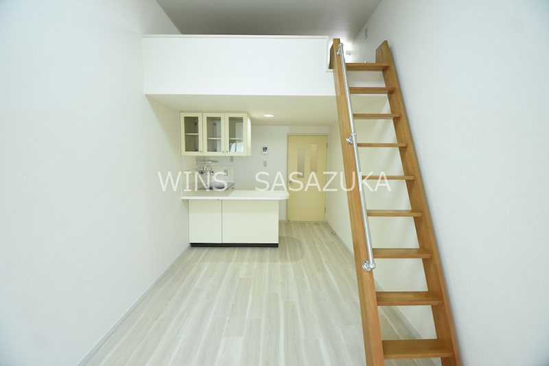 ホームズフリージア ベッドルーム