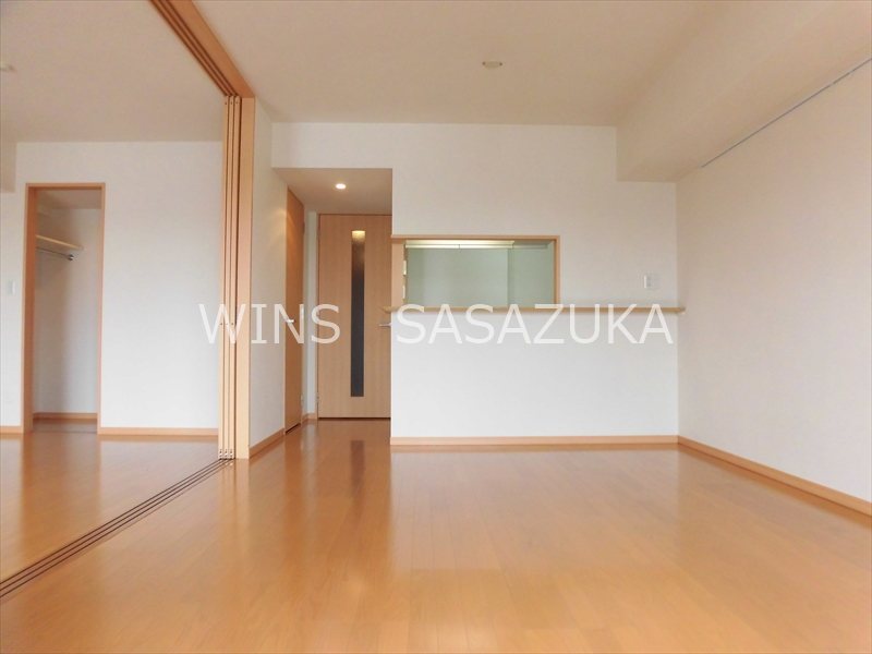 プレミアコンフォート高井戸  リビング