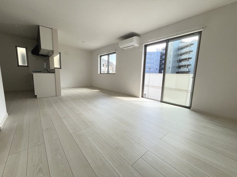 西つつじヶ丘1丁目戸建（再契約型） リビング