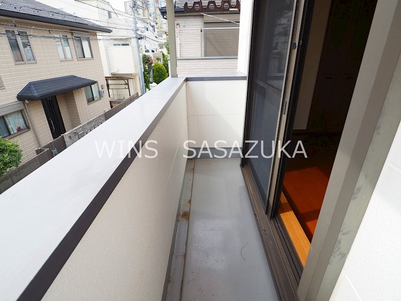 桜上水3丁目戸建て ベランダ