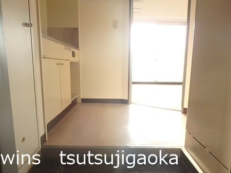 アネックス国領 玄関