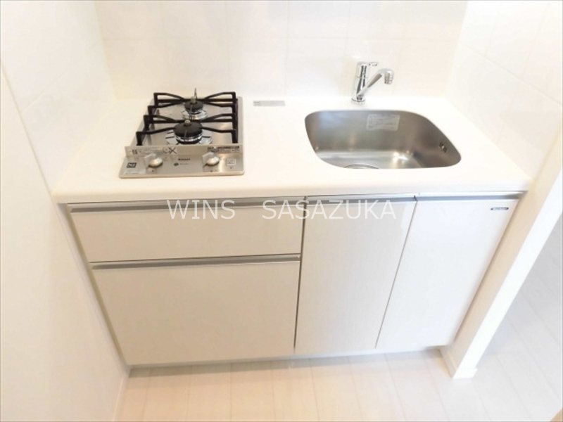 ステージファースト明大前アジールコート キッチン